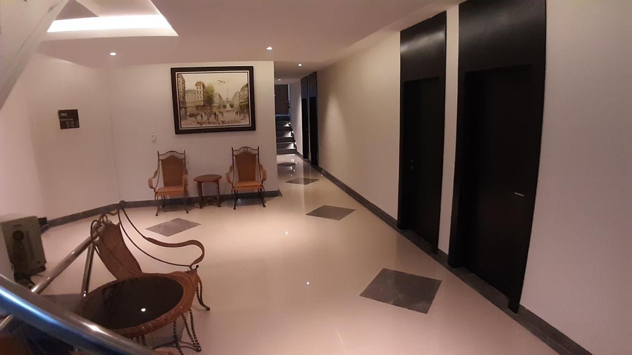 New Gentala Hotel Medan Esterno foto
